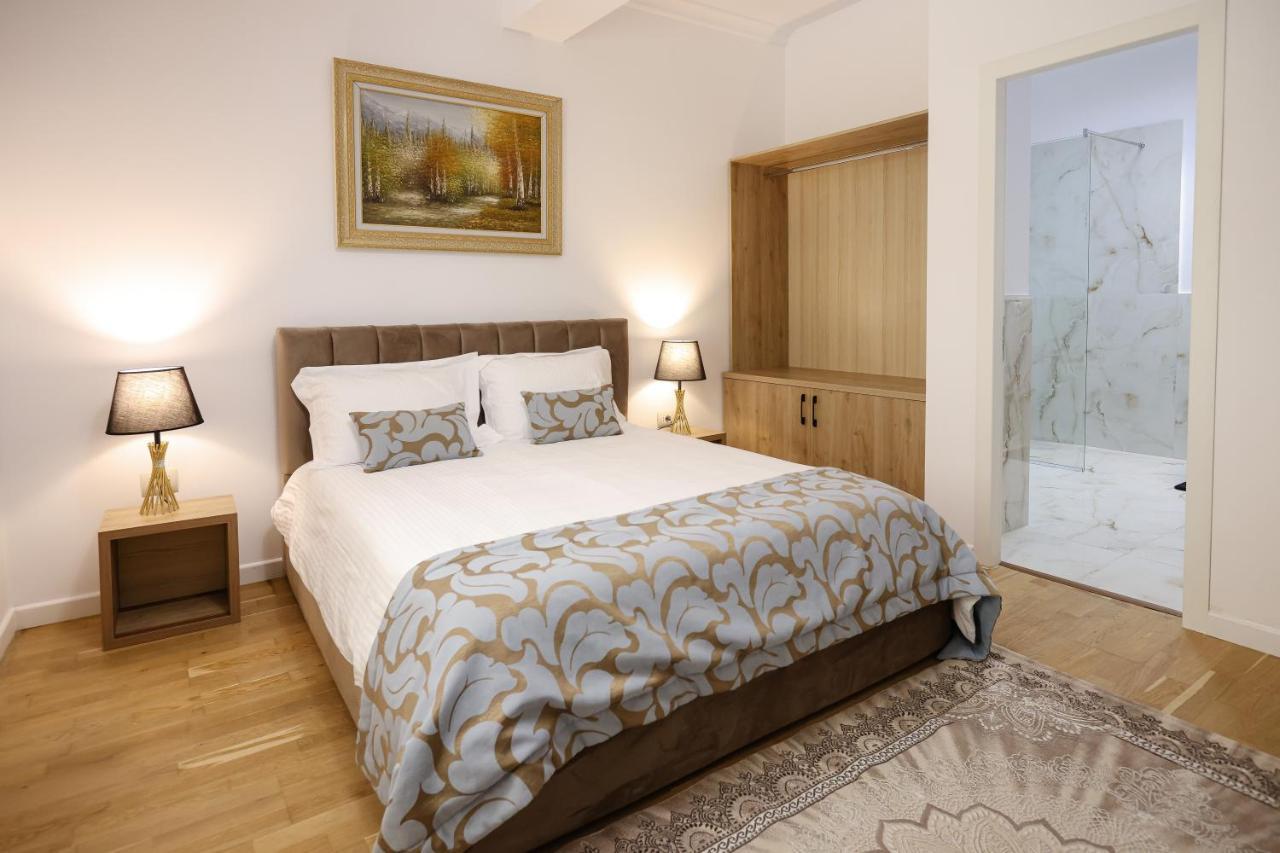 Vila Ferdinand Modern Rooms In Tirana'S Center Номер фото